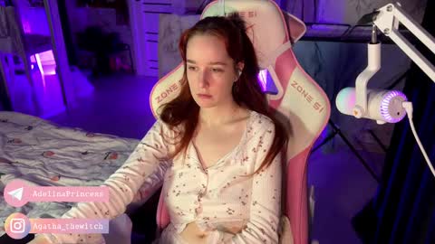 Snapshot of pearlprincess_ chatting on February 13, 2025, 9:49 pm Adelina online show from February 13, 2025, 9:49 pm