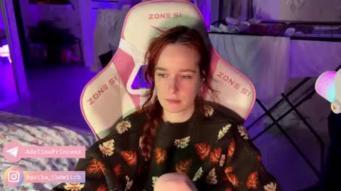 Snapshot of pearlprincess_ chatting on February 27, 2025, 2:42 am Adelina online show from February 27, 2025, 2:42 am