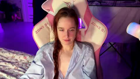 Snapshot of pearlprincess_ chatting on March 9, 2025, 11:03 pm Adelina online show from March 9, 2025, 11:03 pm