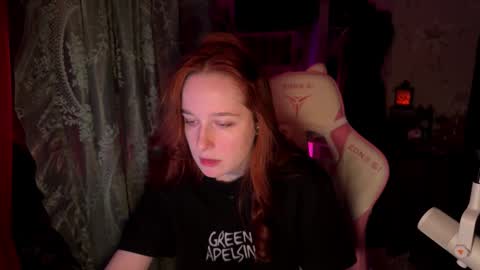 Snapshot of pearlprincess_ chatting on February 11, 2026, 12:15 am Adelina online show from February 11, 2026, 12:15 am