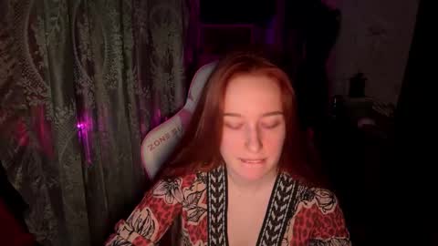 Snapshot of pearlprincess_ chatting on March 4, 2026, 11:00 pm Adelina online show from March 4, 2026, 11:00 pm