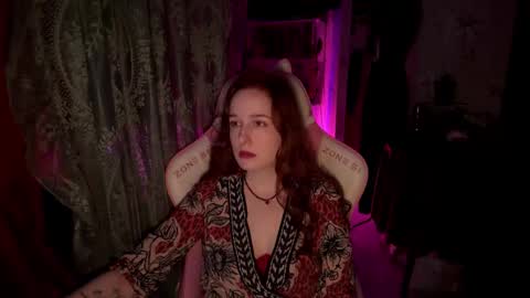 Snapshot of pearlprincess_ chatting on March 5, 2026, 11:01 pm Adelina online show from March 5, 2026, 11:01 pm