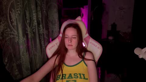 Snapshot of pearlprincess_ chatting on March 26, 2026, 12:39 am Adelina online show from March 26, 2026, 12:39 am