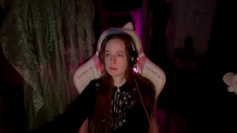 Adelina online show from April 26, 2026, 12:52 am
