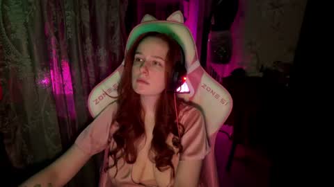 Adelina online show from June 19, 2026, 1:10 am