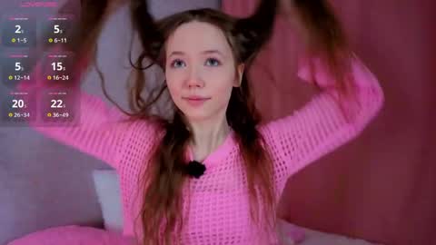 Snapshot of pearly_peach_ chatting on May 11, 2026, 6:27 pm pearly_peach_ online show from May 11, 2026, 6:27 pm