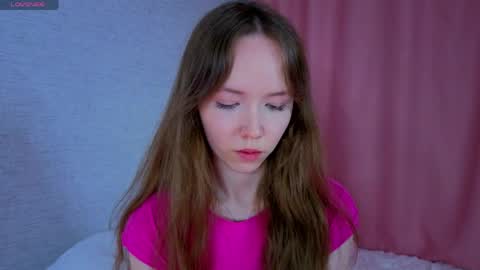 Snapshot of pearly_peach_ chatting on May 30, 2026, 6:05 pm pearly_peach_ online show from May 30, 2026, 6:05 pm