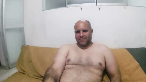 Snapshot of pedrofalfan chatting on December 15, 2025, 5:01 am Pedro online show from December 15, 2025, 5:01 am