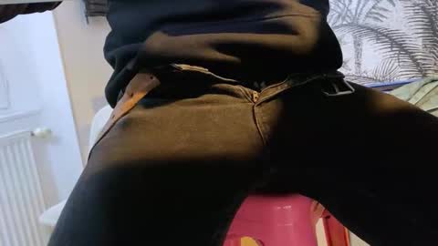 PedrOO OO online show from December 10, 2024, 9:23 am