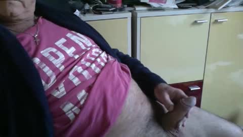 Snapshot of pegaso1000 chatting on January 7, 2026, 9:45 am pegaso1000 online show from January 7, 2026, 9:45 am