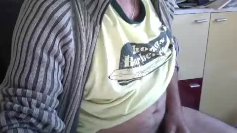 Snapshot of pegaso1000 chatting on March 9, 2026, 9:35 am pegaso1000 online show from March 9, 2026, 9:35 am