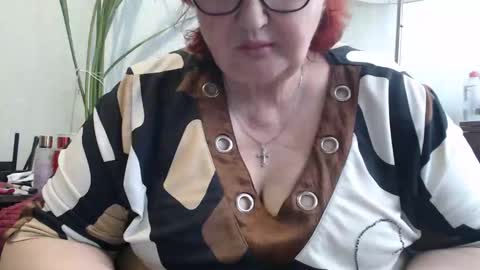 Snapshot of peggysoft chatting on May 13, 2026, 10:12 am PeggySoft online show from May 13, 2026, 10:12 am
