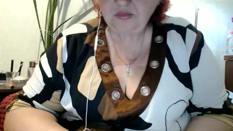 Snapshot of peggysoft chatting on May 26, 2026, 6:59 pm PeggySoft online show from May 26, 2026, 6:59 pm
