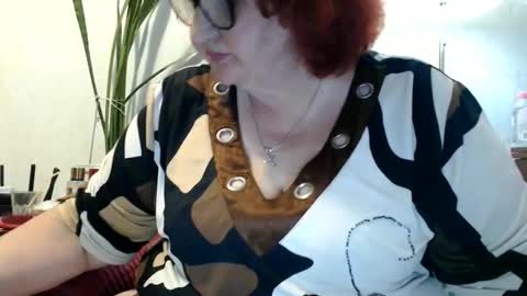 Snapshot of peggysoft chatting on May 28, 2026, 7:11 pm PeggySoft online show from May 28, 2026, 7:11 pm