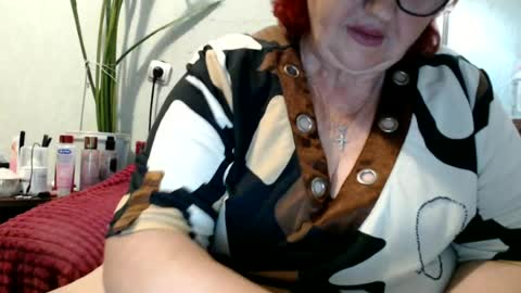 Snapshot of peggysoft chatting on June 14, 2026, 12:30 am PeggySoft online show from June 14, 2026, 12:30 am