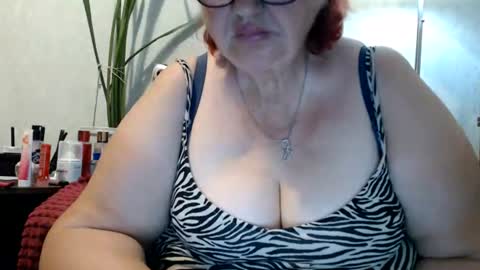 Snapshot of peggysoft chatting on June 25, 2026, 11:09 pm PeggySoft online show from June 25, 2026, 11:09 pm