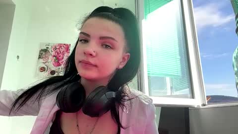 Kate online show from March 12, 2026, 11:38 am