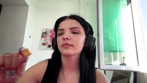 Kate online show from March 16, 2026, 1:48 pm