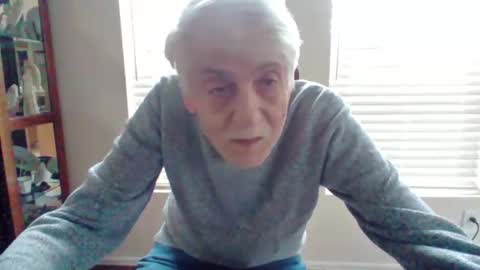 Snapshot of pem1650 chatting on October 26, 2025, 6:47 pm pem1650 online show from October 26, 2025, 6:47 pm