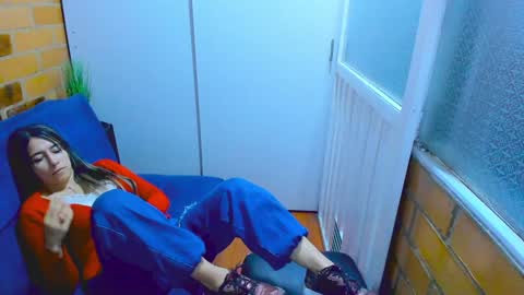 Snapshot of penelope47 chatting on December 11, 2024, 11:00 pm Penelope online show from December 11, 2024, 11:00 pm