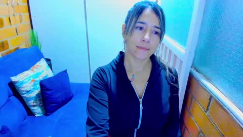 Snapshot of penelope47 chatting on January 10, 2025, 12:59 am Penelope online show from January 10, 2025, 12:59 am