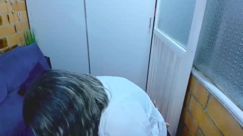 Snapshot of penelope47 chatting on February 28, 2025, 12:10 am Penelope online show from February 28, 2025, 12:10 am