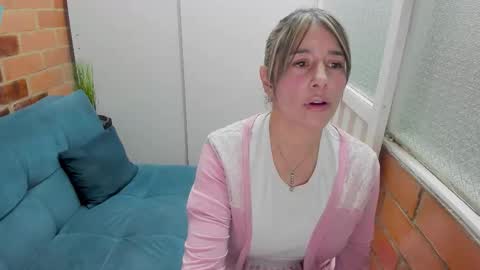 Penelope online show from December 13, 2025, 8:04 pm