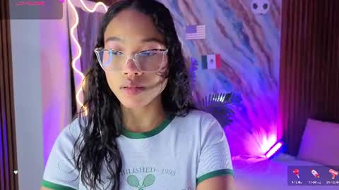 penelope online show from July 4, 2026, 2:40 am