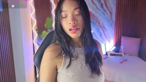 penelope online show from July 19, 2026, 3:10 am