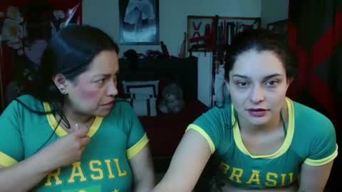 Snapshot of penelopeandmarilyn chatting on July 2, 2026, 2:12 pm Penelope and my girlfriend Marilyn online show from July 2, 2026, 2:12 pm