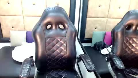 Penelopee Rouse online show from November 13, 2025, 2:16 pm