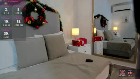 penelopeowenn online show from December 18, 2025, 3:12 am