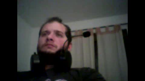 Penesaur online show from October 19, 2025, 1:39 am