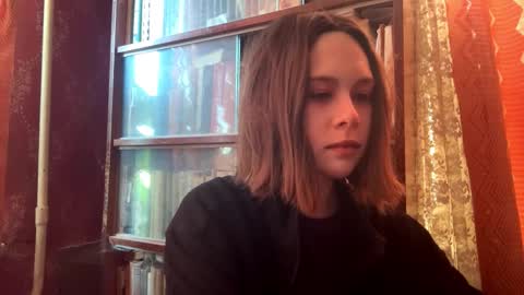 Alya online show from March 15, 2026, 5:35 am