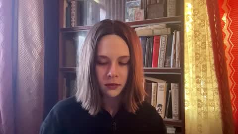 Alya online show from March 19, 2026, 5:11 am