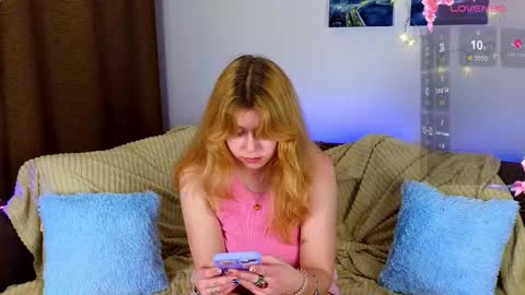 Snapshot of penny_staar chatting on December 18, 2024, 9:08 pm Penny staar online show from December 18, 2024, 9:08 pm