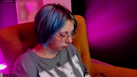 Snapshot of penny_stanley chatting on October 3, 2025, 2:41 am penny online show from October 3, 2025, 2:41 am