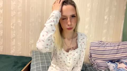 Snapshot of pennyczubakowski chatting on October 22, 2025, 2:06 pm Margot online show from October 22, 2025, 2:06 pm