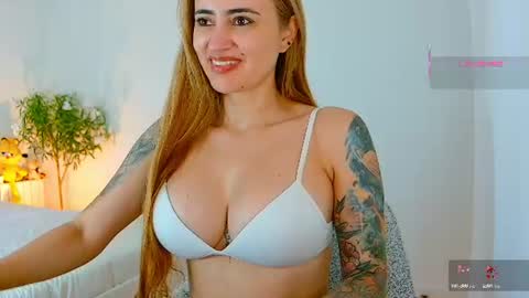 Hi Im Penelope  better vibrations  1111 online show from July 6, 2026, 10:45 am