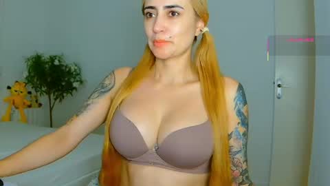 Hi Im Penelope  better vibrations  1111 online show from July 15, 2026, 9:31 pm