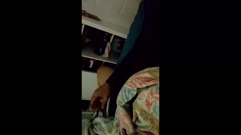 Snapshot of peperoso chatting on April 21, 2026, 12:33 pm PEPEROSO online show from April 21, 2026, 12:33 pm