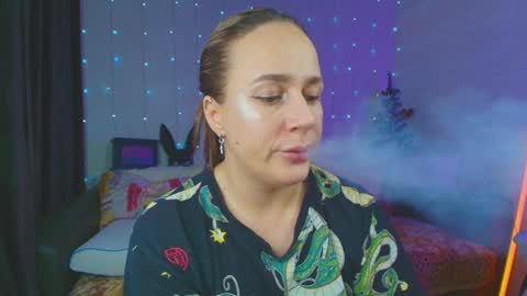 Snapshot of pepper_cat chatting on December 31, 2024, 9:21 am Dia online show from December 31, 2024, 9:21 am