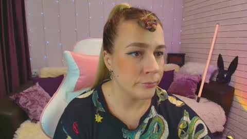 Snapshot of pepper_cat chatting on February 16, 2025, 9:27 pm Dia online show from February 16, 2025, 9:27 pm