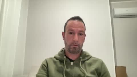 Snapshot of peppinslosqualo chatting on October 20, 2025, 4:24 am peppinslosqualo online show from October 20, 2025, 4:24 am