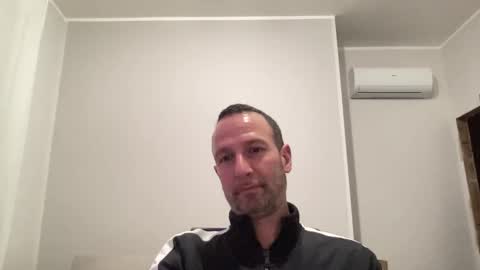 Snapshot of peppinslosqualo chatting on March 8, 2026, 8:34 pm peppinslosqualo online show from March 8, 2026, 8:34 pm