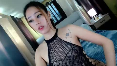 Sweet Gwen online show from May 5, 2026, 1:24 am