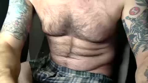 Snapshot of perfectfit1990 chatting on October 10, 2025, 8:57 am perfectfit1990 online show from October 10, 2025, 8:57 am