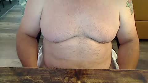 Snapshot of perfecto1957 chatting on October 23, 2025, 3:22 pm perfecto1957 online show from October 23, 2025, 3:22 pm
