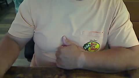 Snapshot of perfecto1957 chatting on November 3, 2025, 7:15 pm perfecto1957 online show from November 3, 2025, 7:15 pm