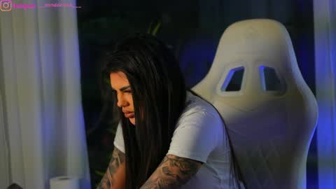 Snapshot of perfectt33n chatting on December 6, 2024, 8:37 am Dee online show from December 6, 2024, 8:37 am